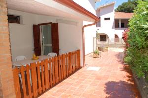 Gallery image of Lucia Holiday House Porto Pino in Porto Pino