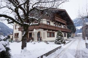 Fotografia z galérie ubytovania Gästehaus Klammerschneider v destinácii Zell am Ziller