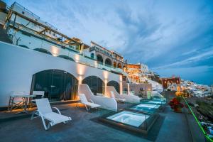 Balkón nebo terasa v ubytování Kratiras View Luxury Suites