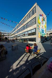 Afbeelding uit fotogalerij van Fabrika Hostel & Suites in Tbilisi City