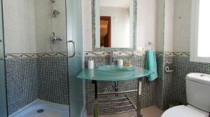 Ванна кімната в Hostal El Rincon de la Vera