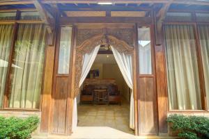 Gallery image of Cempaka Villa in Borobudur +39 photos