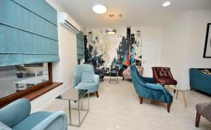 Khu vực ghế ngồi tại Boho Tiflis Hotel