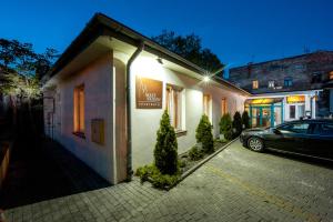 Budova, v ktorej sa apartmánový hotel nachádza