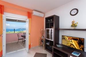 Gallery image of Apartments Silva in Slatine