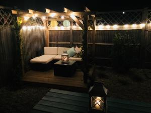 Postel nebo postele na pokoji v ubytování Saltwater Cottage