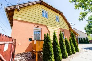 Budova, v ktorej sa apartmán nachádza