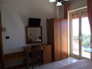 Gallery image of Hotel Royal in Coccorino