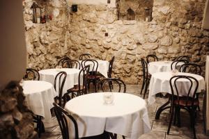 Restauracja lub miejsce do jedzenia w obiekcie Hotel Eden