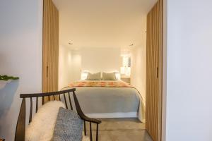 Ένα ή περισσότερα κρεβάτια σε δωμάτιο στο 1bd apartment with garden Brugmann area
