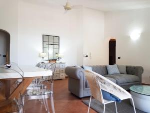 Posedenie v ubytovaní Villa del Sogno