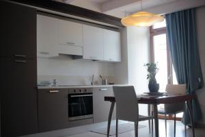 A kitchen or kitchenette at B&B Al Gravattone