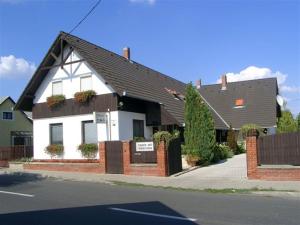 Budova, v ktorej sa ubytovanie bed & breakfast nachádza
