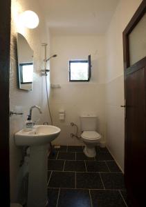Kylpyhuone majoituspaikassa Hane-i Keyif Pension