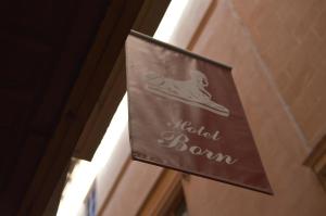 Certifikát, hodnocení, plakát nebo jiný dokument vystavený v ubytování Hotel Born