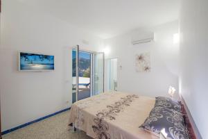 Posteľ alebo postele v izbe v ubytovaní My Shazzy with amazing Sea View terrace