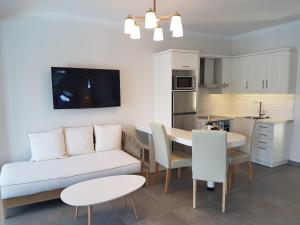 Fotografie z fotogalerie ubytování Paralia Luxury Suites v destinaci Agios Stefanos