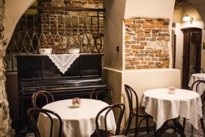Restauracja lub miejsce do jedzenia w obiekcie Hotel Eden