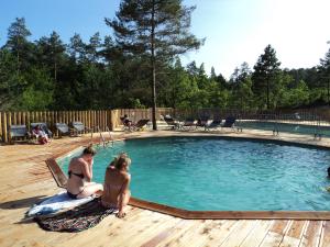 Πισίνα στο ή κοντά στο Huttopia Lanmary