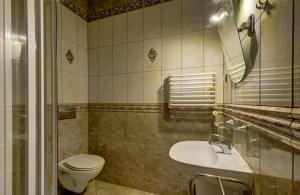 Koupelna v ubytování Murena Hotel i Restauracja