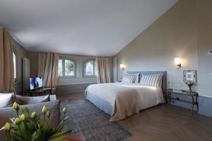 A bed or beds in a room at Villa GILDA Relax & Living