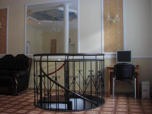 TV a/nebo společenská místnost v ubytování Central Hotel