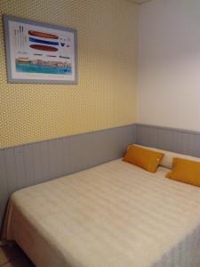 Postel nebo postele na pokoji v ubytování Hotel Chez Benat