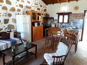 A kitchen or kitchenette at Traditional House Koukounara