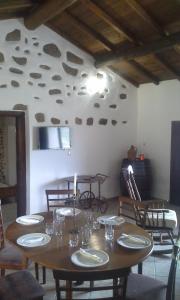 A seating area at Traditional House Koukounara