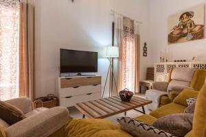Gallery image of Loft / Duplex with charming historic center. WIFI in Seville
