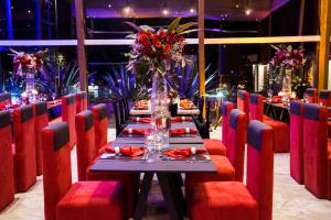 Restoran või mõni muu söögikoht majutusasutuses Tunas & Cabras Hotel