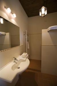 Koupelna v ubytování Agriturismo Camisassi