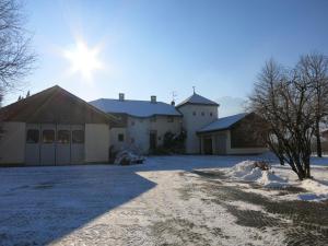 Feldererhof during the winter