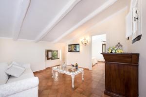 TV o dispositivi per l'intrattenimento presso Villa Alba d'Oro - Historic luxury villa