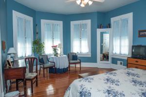 Gallery image of Cedars & Beeches Bed & Breakfast in Long Branch