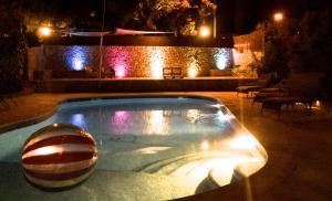 Bazén v ubytovaní Arianella Holiday Home Penedes alebo v jeho blízkosti