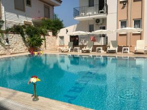 Bazén v ubytování Cam Hotel nebo v jeho okolí