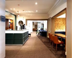 Gallery image of The Chequers Hotel in Newbury