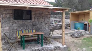 Fotografia z galérie ubytovania Robinson house Krunica v destinácii Pašman