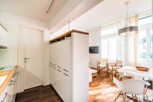 Kuchyň nebo kuchyňský kout v ubytování Apartment Lipovica