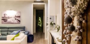 A seating area at Cervia Marina Suite