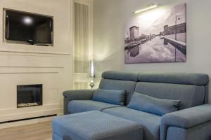 A seating area at Cervia Marina Suite