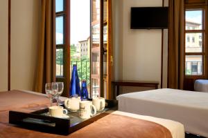 Exe Triunfo Granada, Granada – Updated 2022 Prices