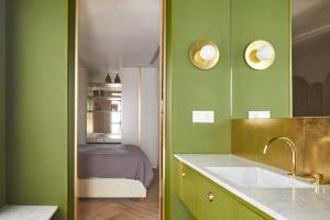 Posteľ alebo postele v izbe v ubytovaní Rental Apartment Barcelona + 37 fotografií