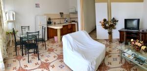 Kuchyň nebo kuchyňský kout v ubytování Sunshine Villa Mauritius
