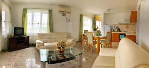 Posezení v ubytování Sunshine Villa Mauritius