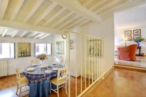Fotografia z galérie ubytovania Rustici Apartment With Terrace vo Florencii