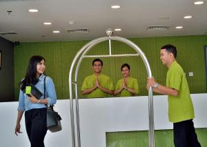Επισκέπτες που μένουν στο Whiz Prime Hotel Sudirman Pekanbaru