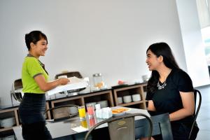 Επισκέπτες που μένουν στο Whiz Prime Hotel Sudirman Pekanbaru