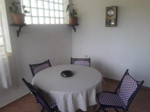 Et opholdsområde på Apartment Tin + 14 billeder